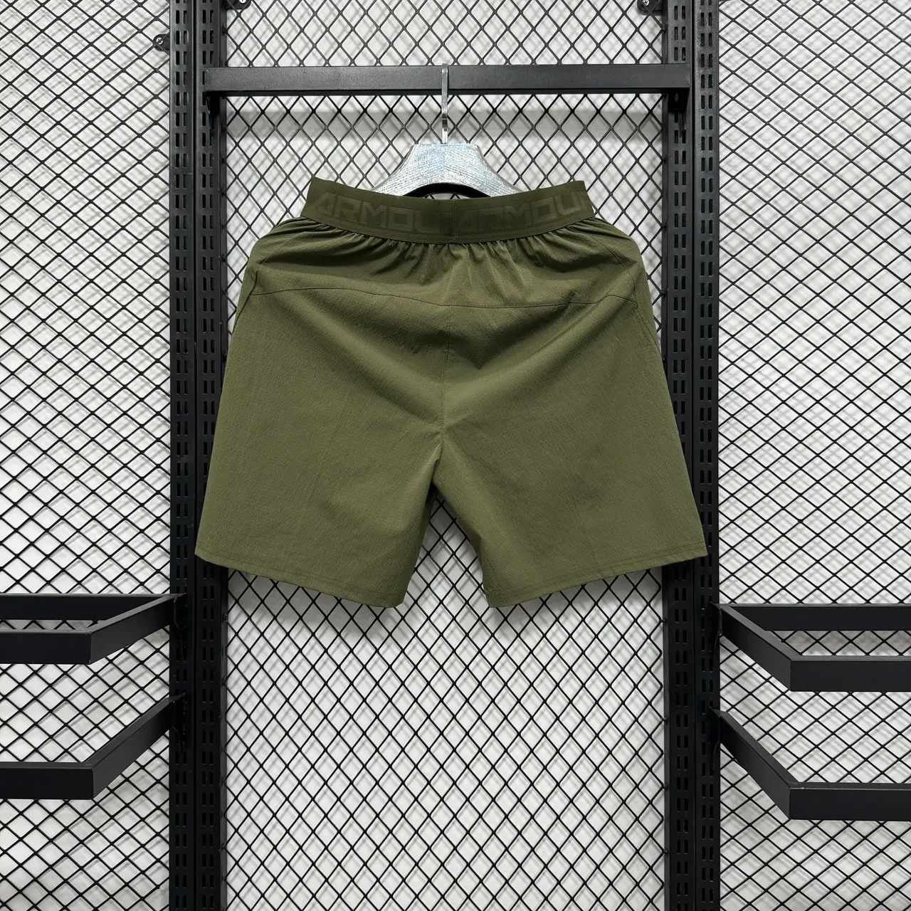 Short Under Armour Project Rock Masculino Verde Militar - Premium - Foto 2