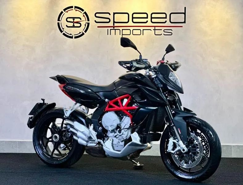 MV AGUSTA RIVALE 800 2015