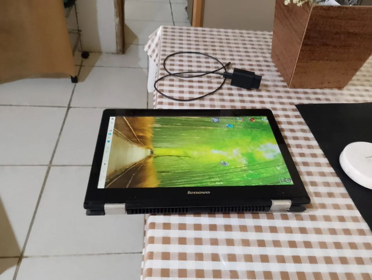Notebook Lenovo tablet i3 5 geração 4 GB  - Foto 5