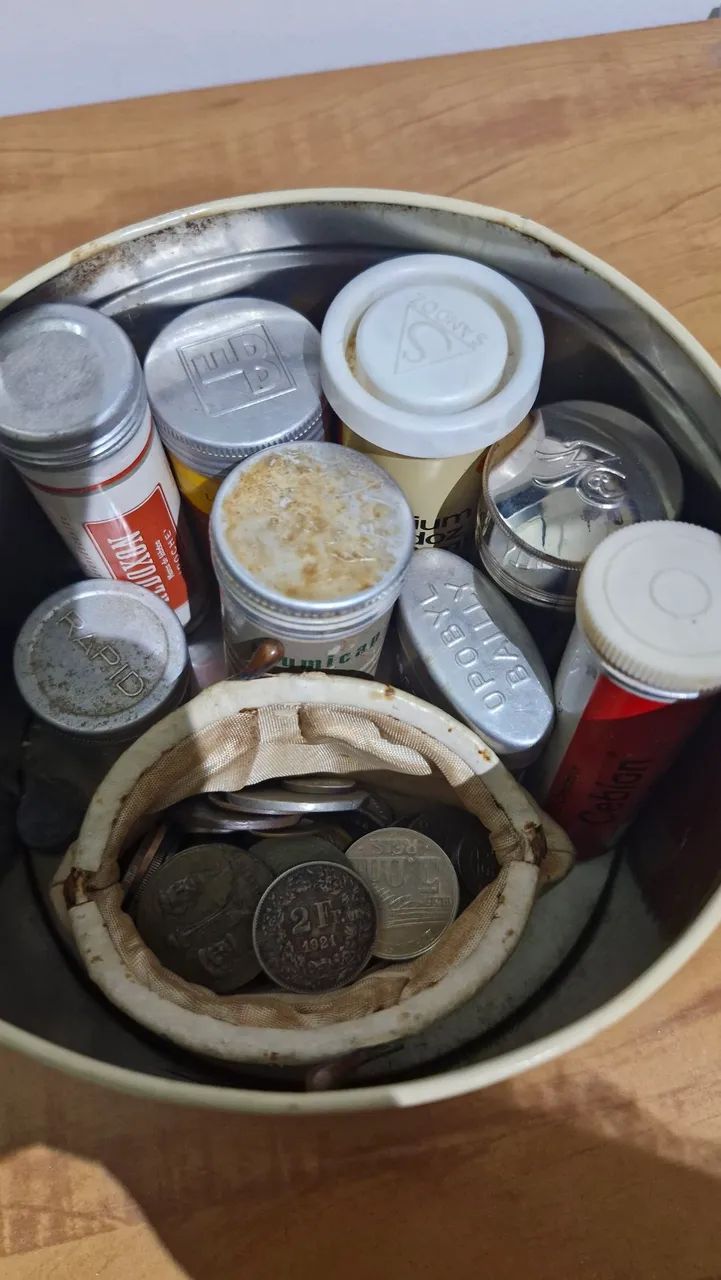 Moedas e latas antigas - Foto 4