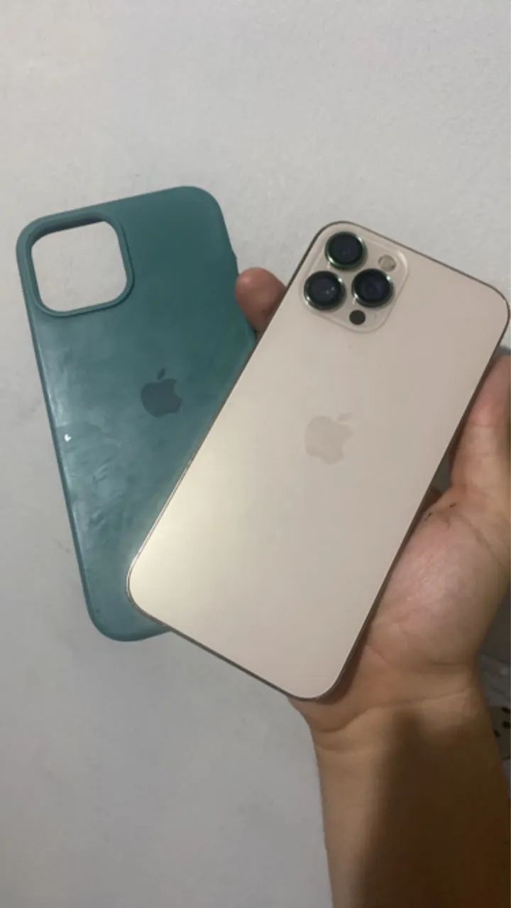 iPhone 12 Pro Max 128 meu de uso funcionando tudo normal
