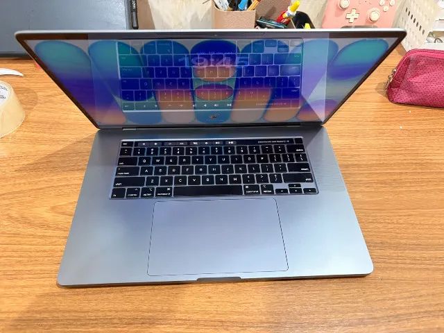 Macbook Pro 16