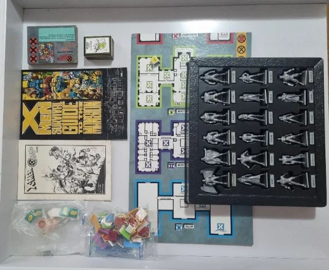 Jogo de tabuleiro RPG X-Men Under Siege - Foto 2