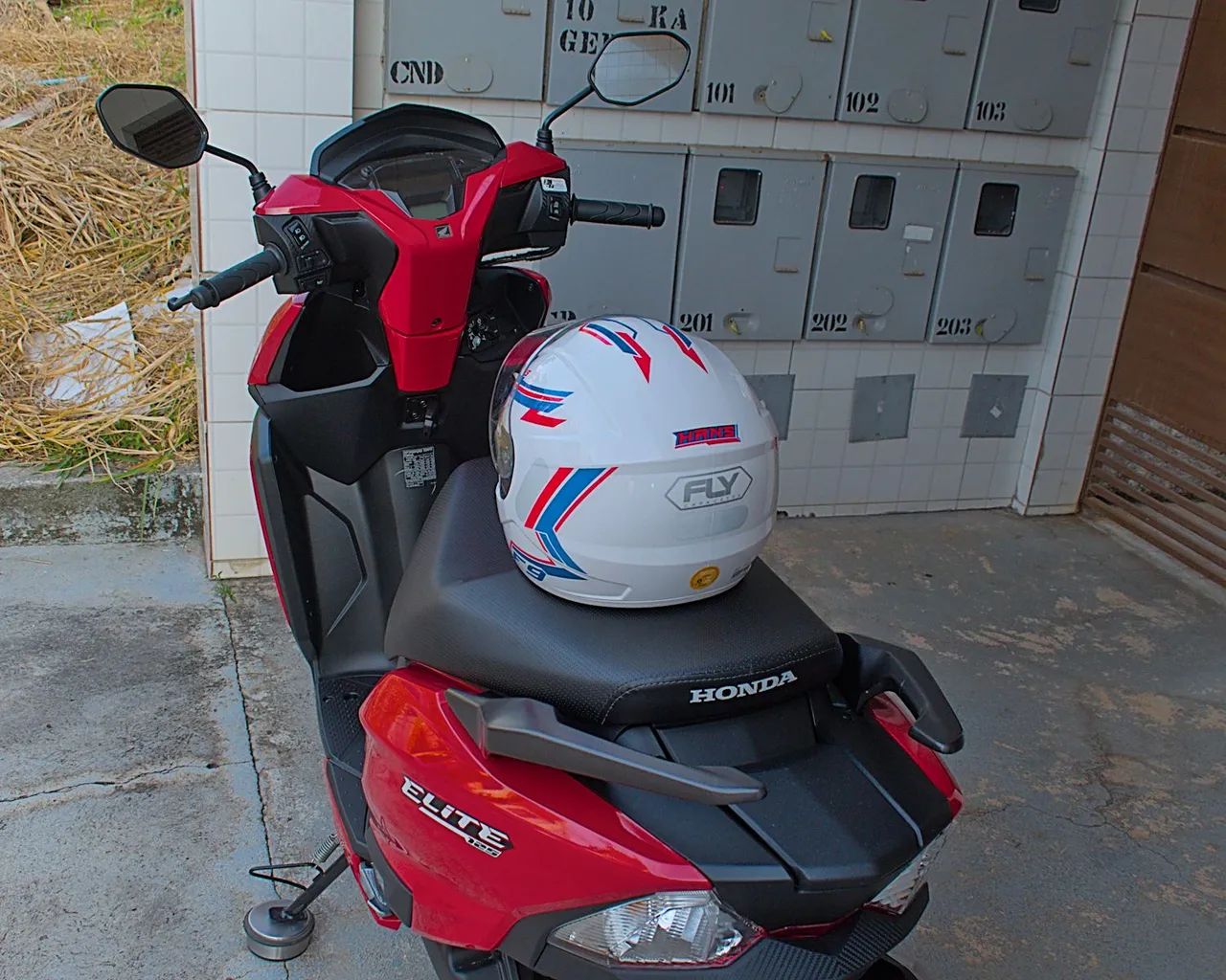 MOTO HONDA ELITE AUTOMÁTICA  - Foto 3