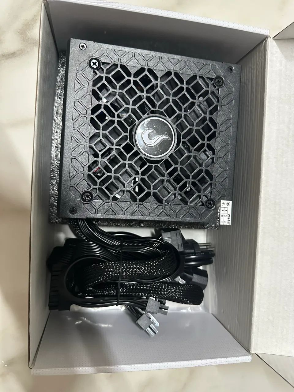 Vendo fonte 500w Zeus com PFC ativo  - Foto 4
