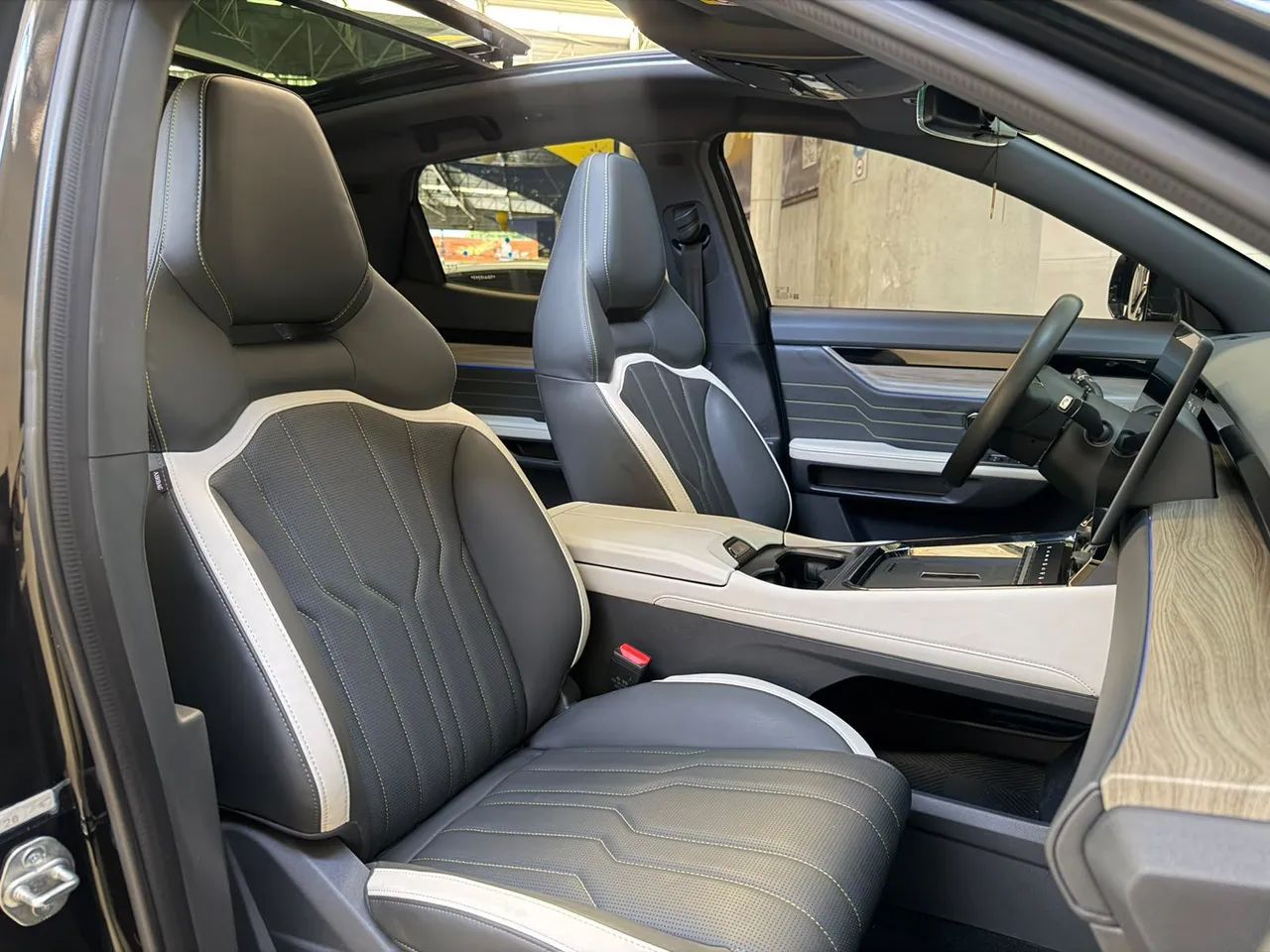 Jetour S06 Premium 2026 - Foto 4