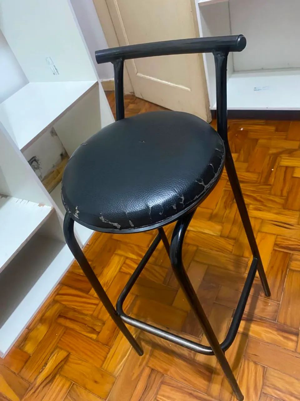 Cadeira de barbeiro profissional  - Foto 4
