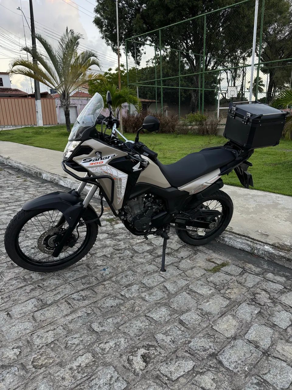 Honda Sahara 300 ADV - Foto 3