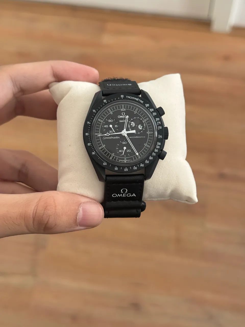 Swatch × OMEGA × Snoopy XL Omega X Swatch Snoopy Moonphase, completo - Acessórios - Vila Ema
