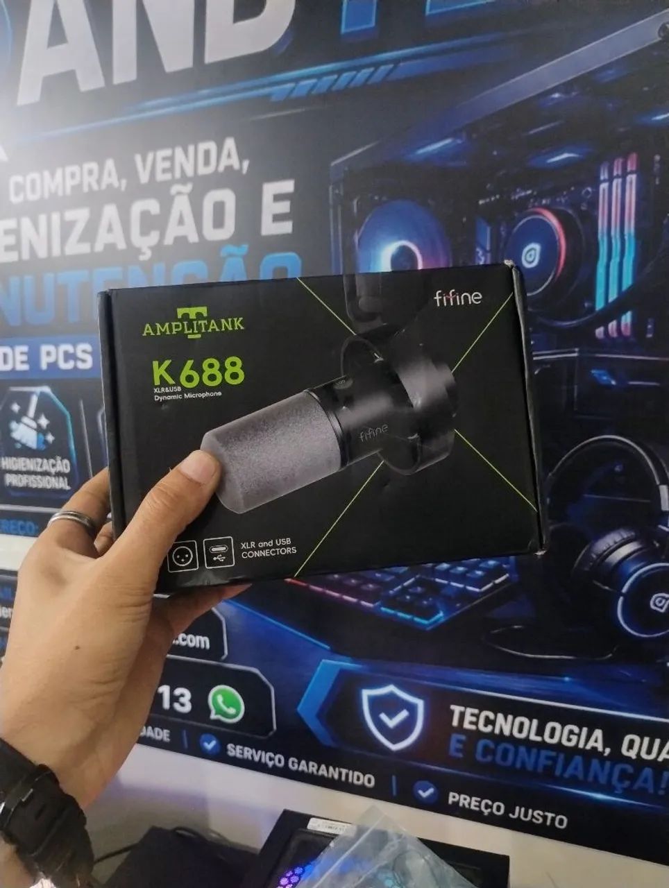 Microfone dinâmico fifine k688