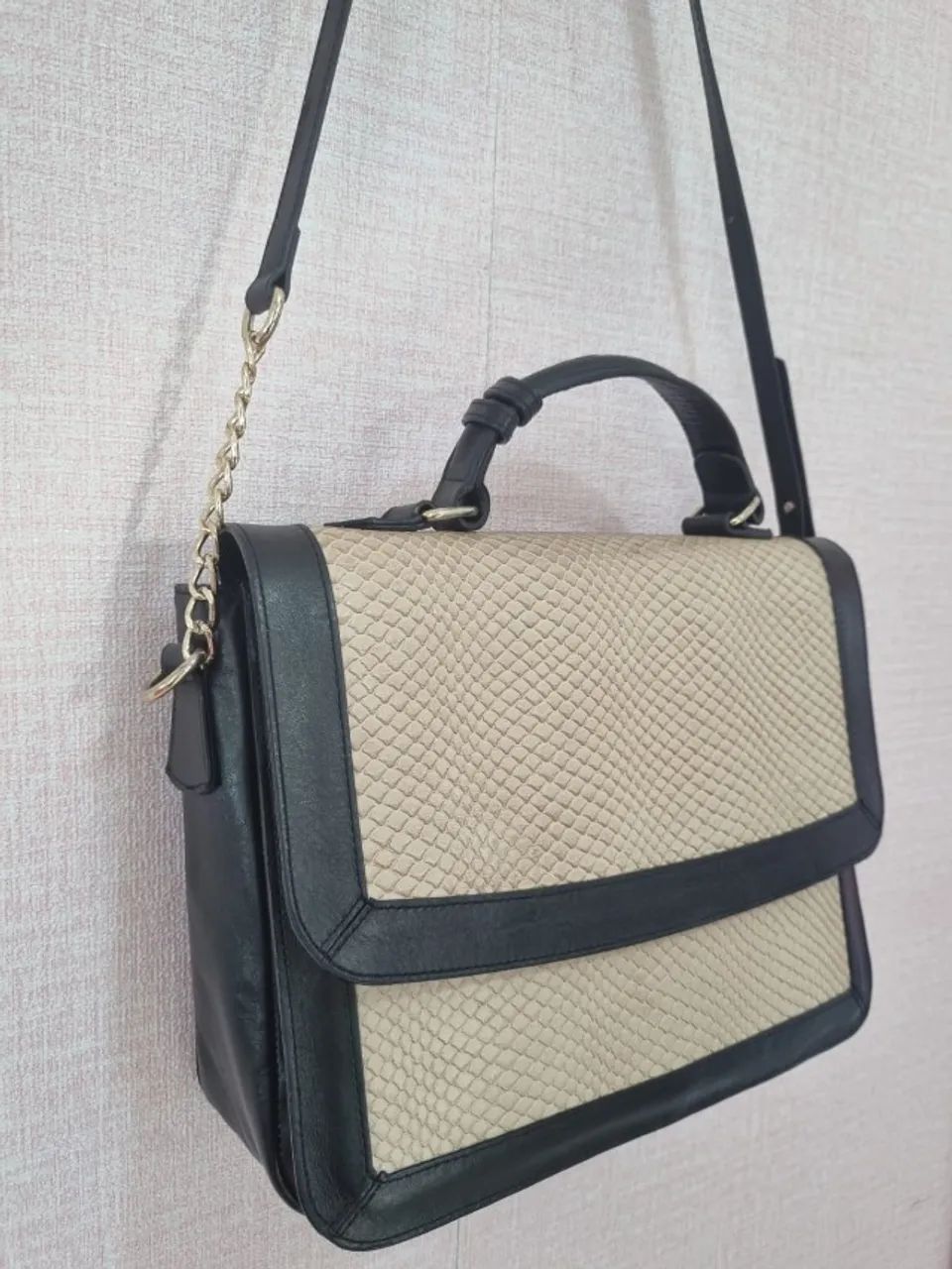 Bolsa em couro alça de mão e transversal CORI - Foto 3