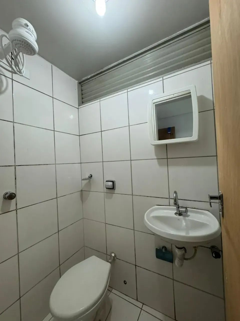 ALUGUEL  KIT/SALA COMERCIAL OU MORADIA | SCLN 207 BLOCO A - Foto 5