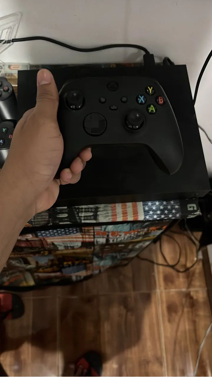 Xbox one X 1tb  - Foto 2