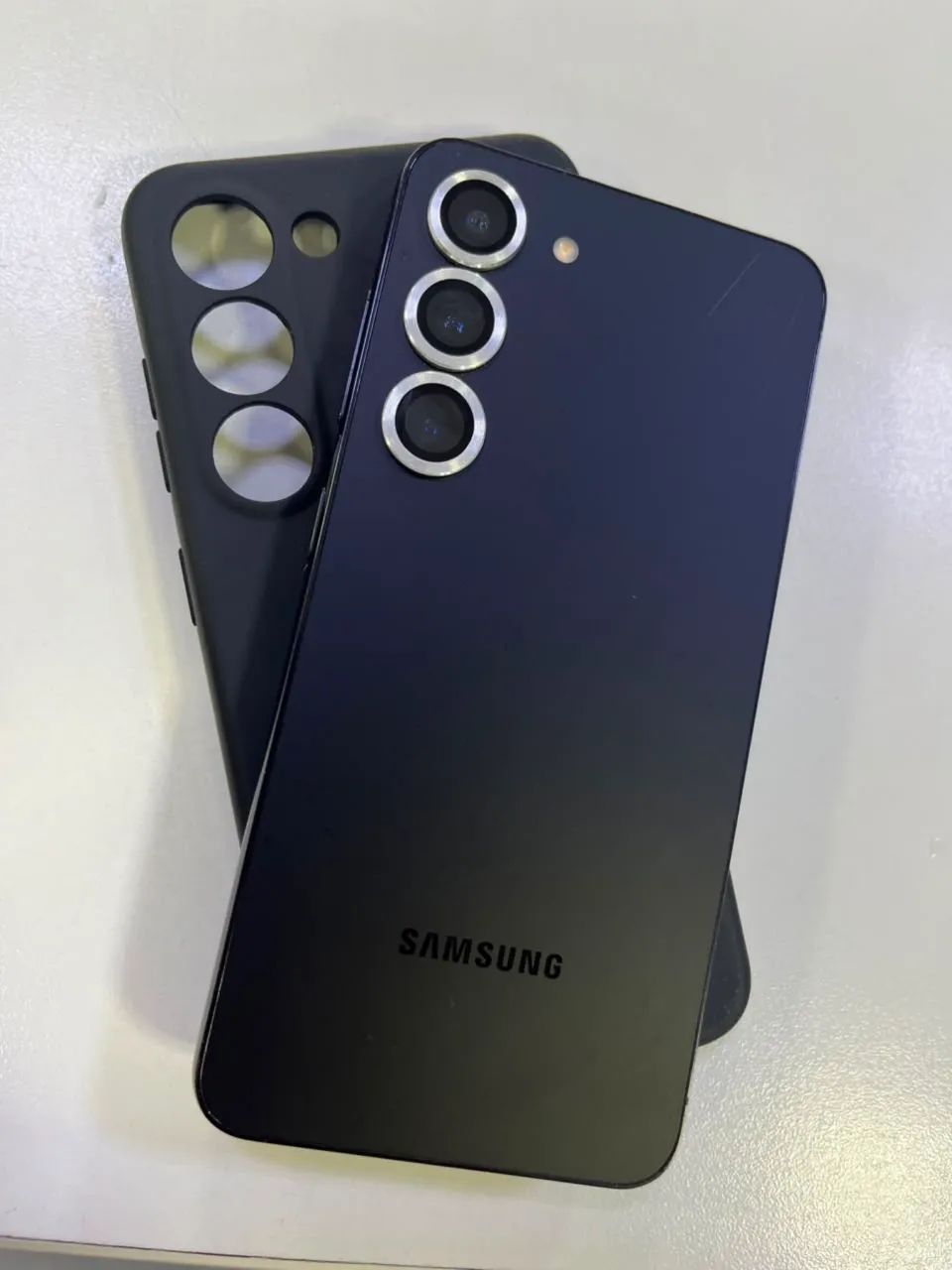 Samsung s23 