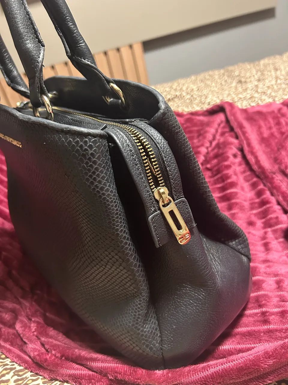 Bolsa em couro legítimo - Jorge Bischoff - Foto 2