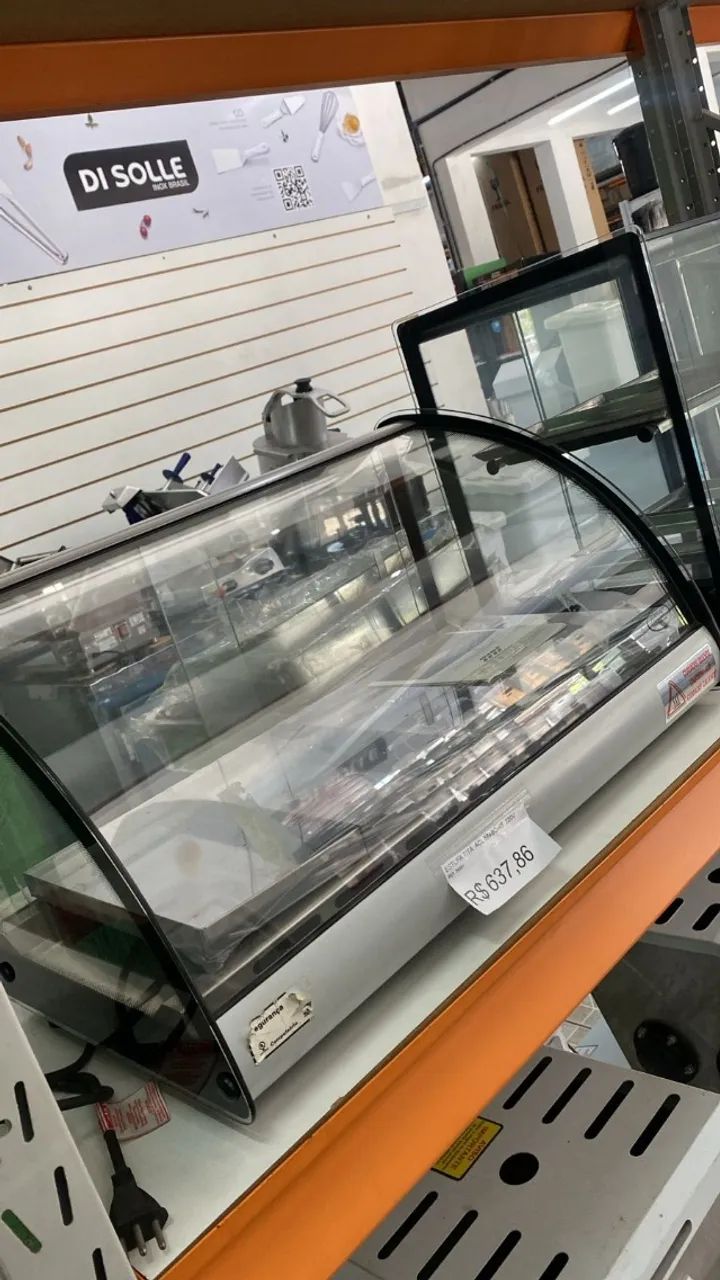 Estufa Titã 220V / Com Perfil Cinza Básica