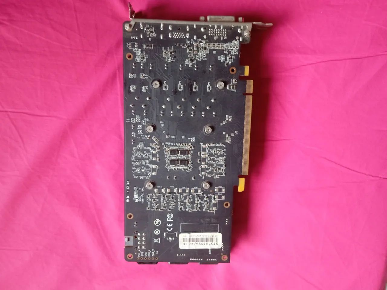 Nvidia GTX 1660 Super - Foto 2