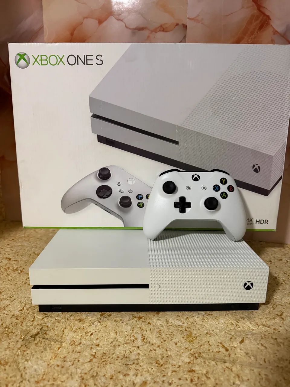 Xbox One S com caixa e todos os acessórios ! Aceito cartão - Foto 2