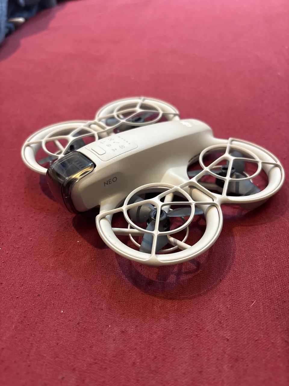 DRONE DJI NEO COMBO FLY MORE - Foto 2