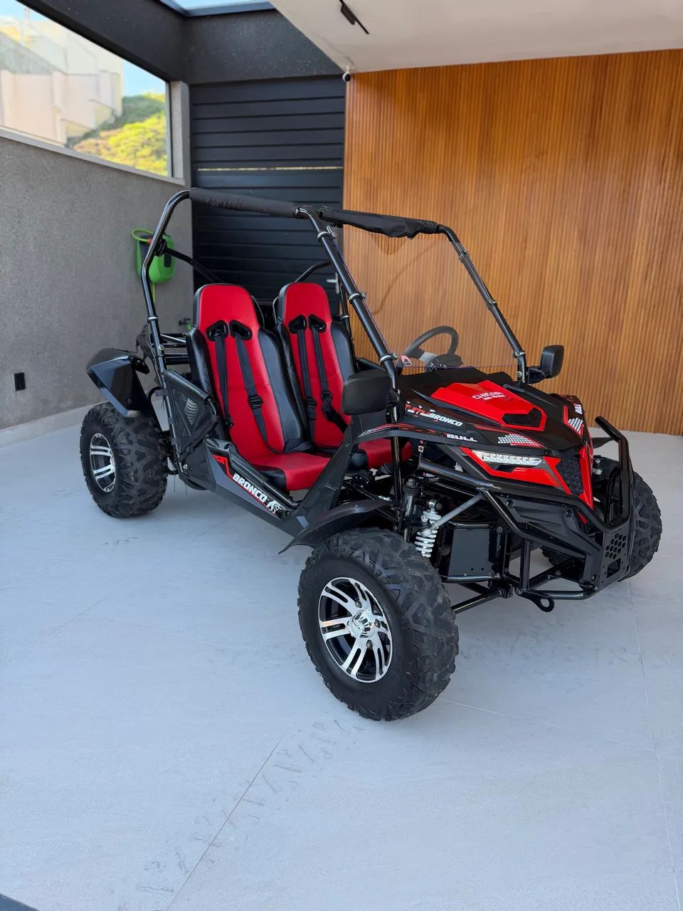 Buggy Bronco 200 cc automatico
