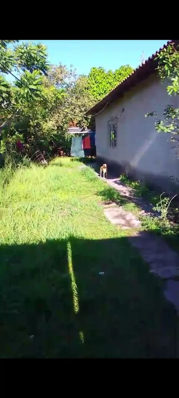 Vende-se casa com terreno de Aprox. 500 mt2