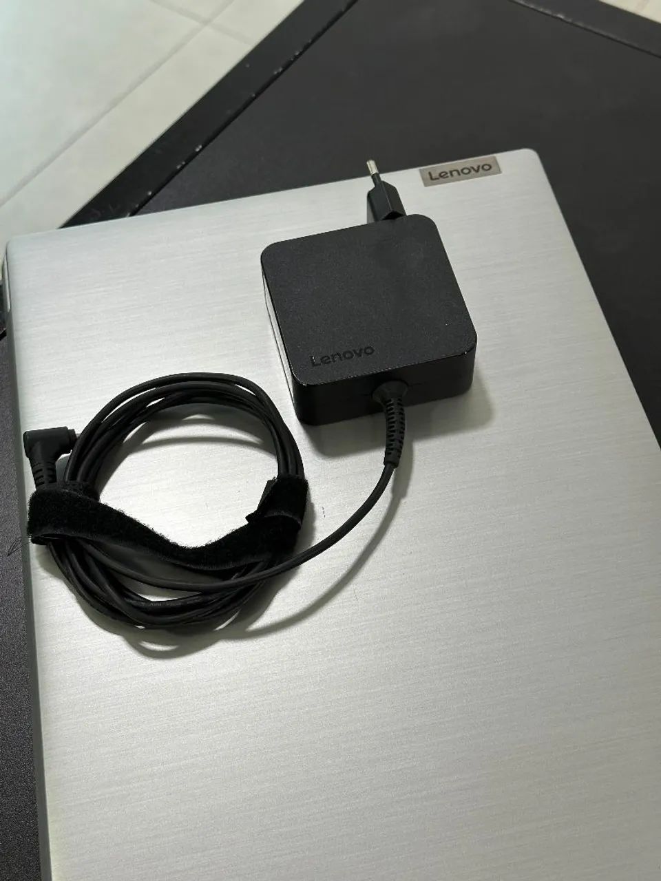 Notebook Lenovo Ideapad 3 - Foto 2