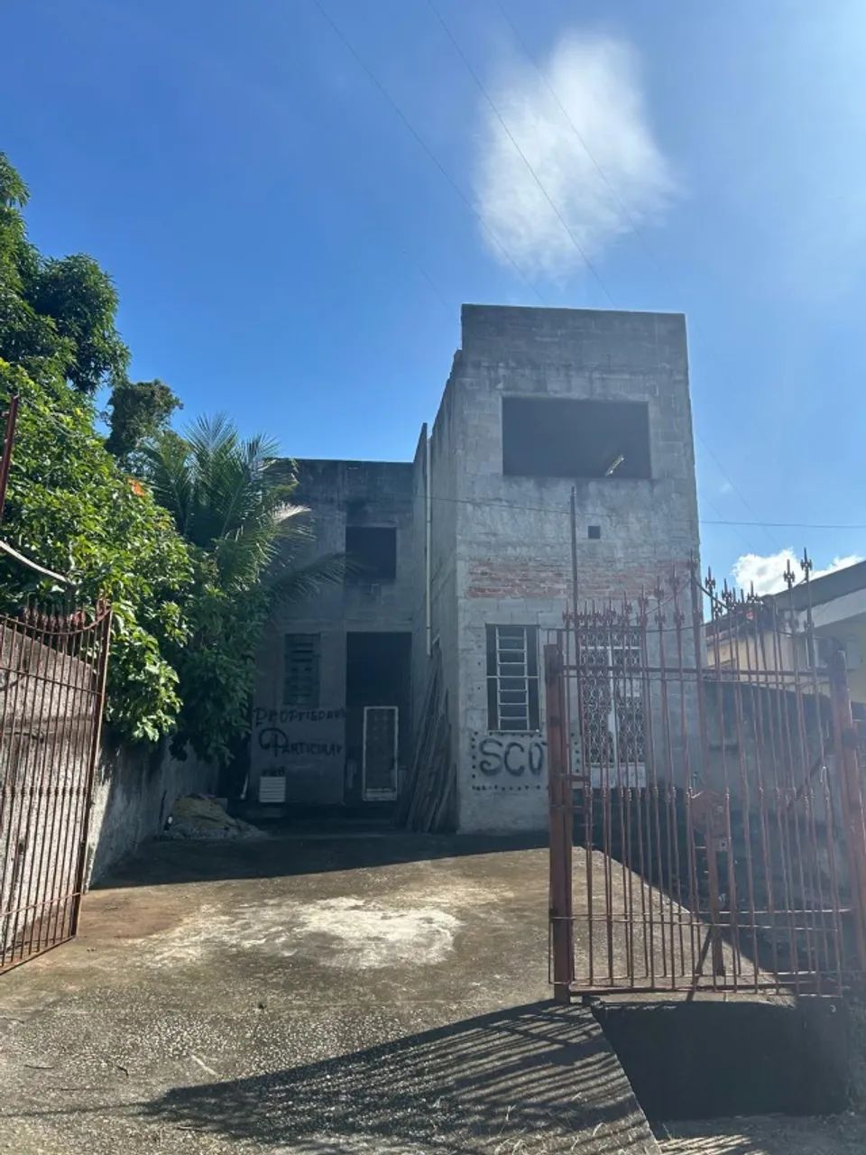 TERRENO COM GALPÃO À VENDA ? 288 m² - Foto 2