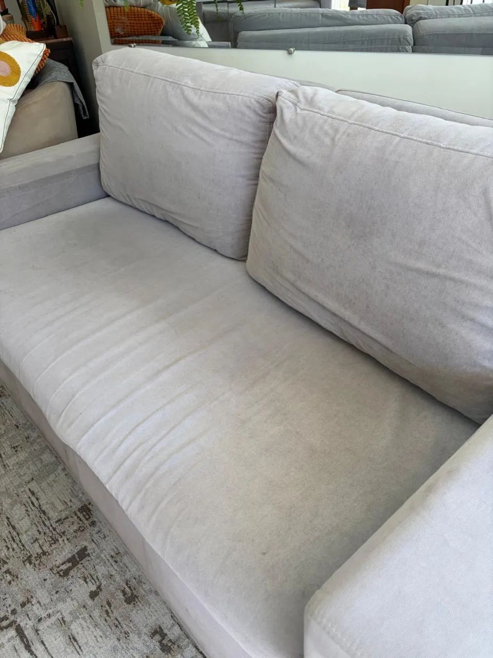 Sofá 2 em 1 / cama de casal 