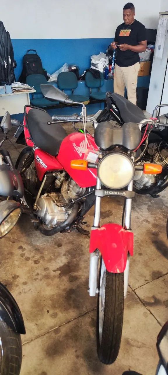 HONDA CG TITAN 150 KS VERMELHA 2006 Shalon veículos Cariacica 