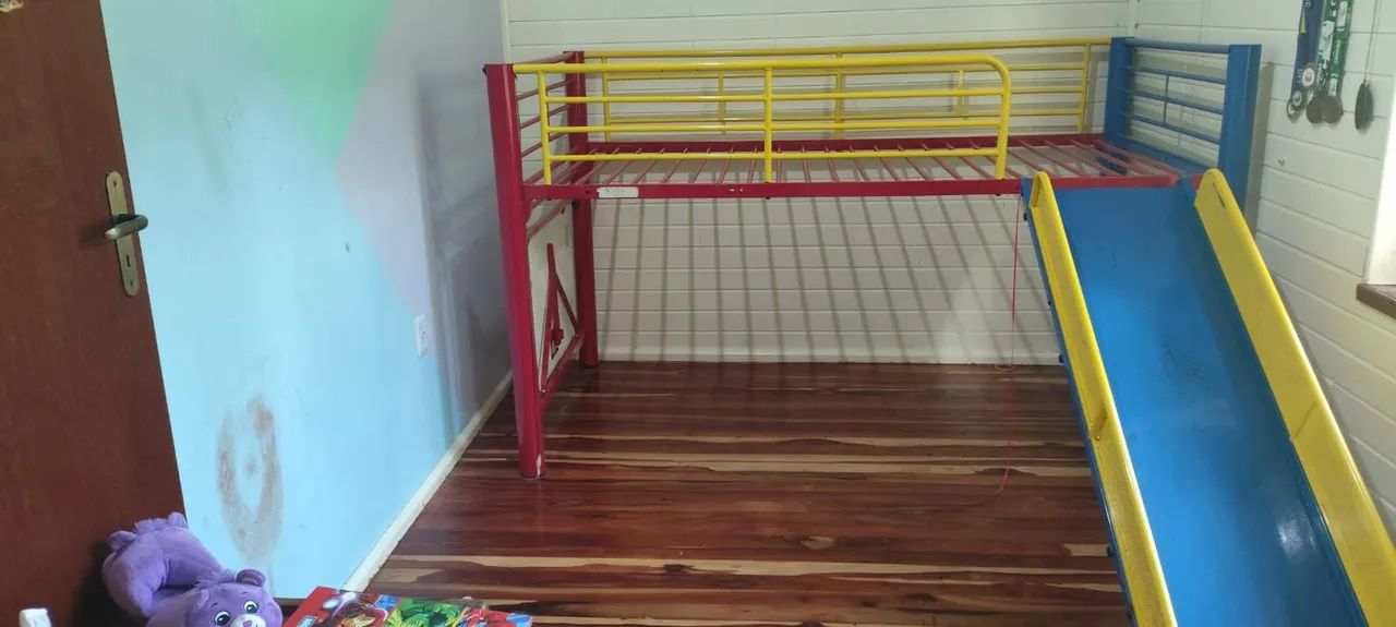 Cama infantil com escorregador de ferro - Foto 2