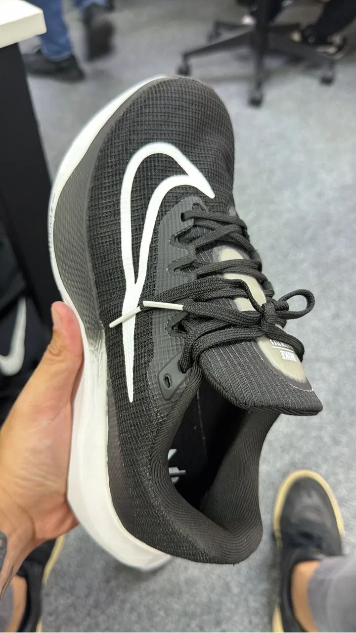 Tênis zoom fly 5 Nike  - Foto 2