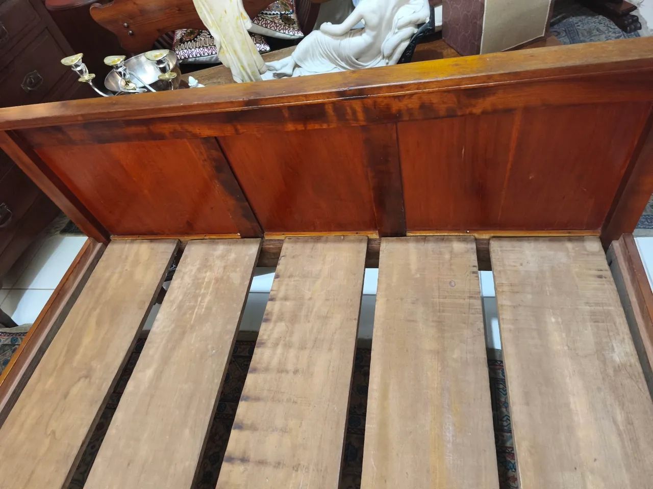 Cama antiga de madeira  - Foto 3