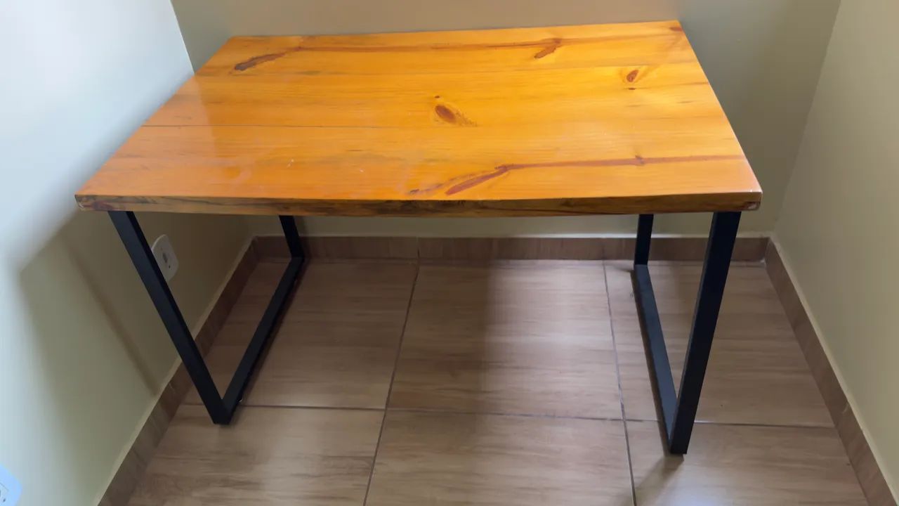 Mesa de escritório 