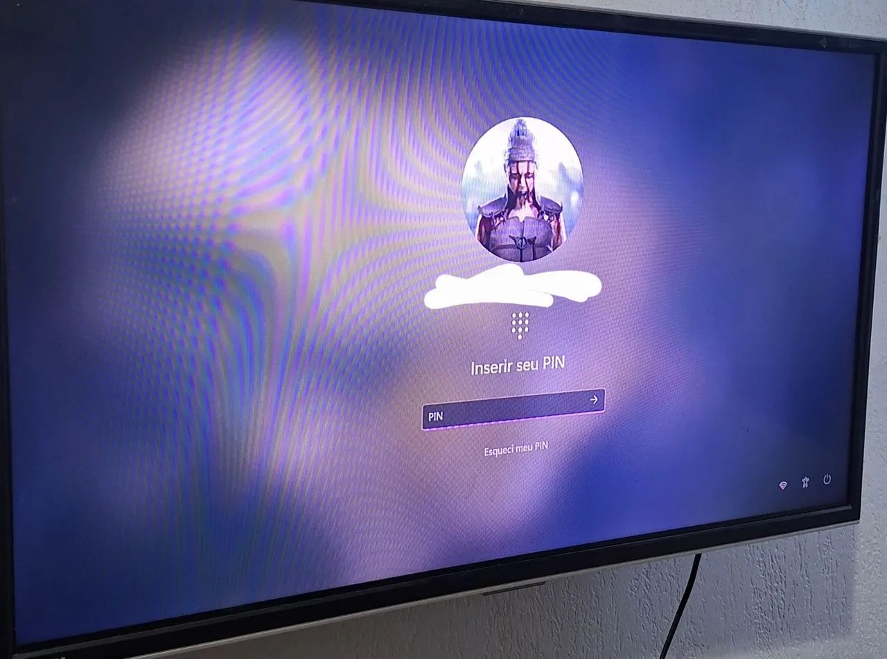 Notebook Lenovo tela quebrada - Foto 3