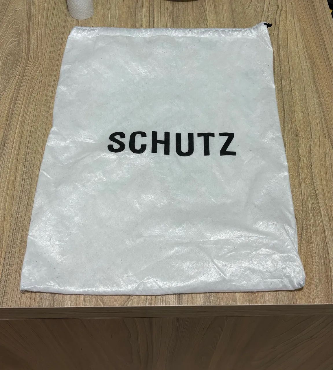 Bota camurça Schutz preta  - Foto 5
