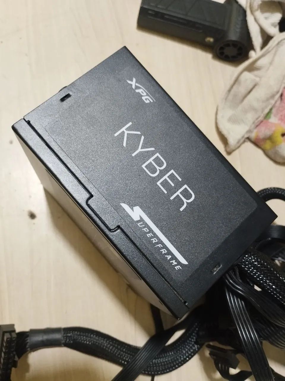 Fonte XPG 750w 80 plus Gold