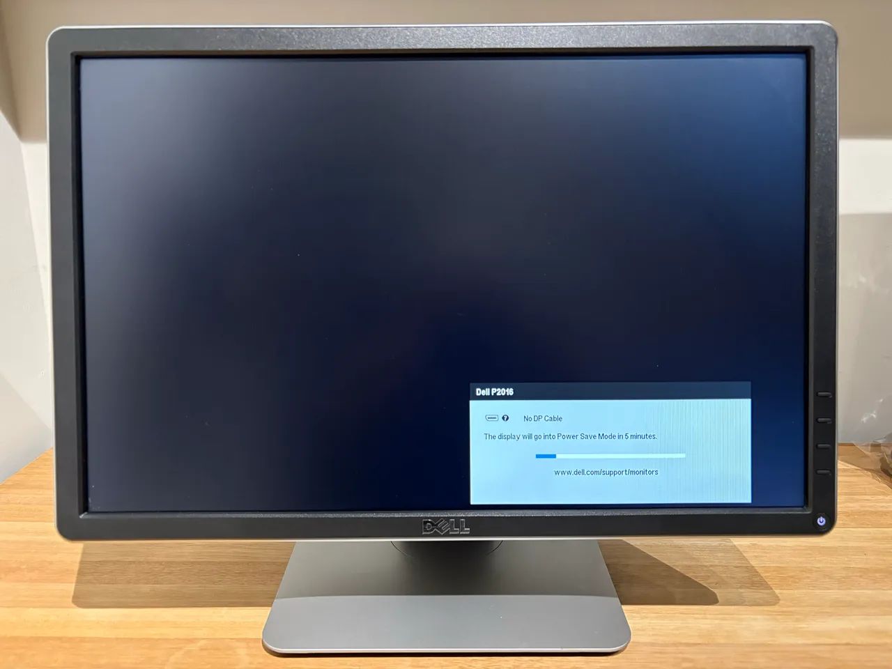 Monitor Dell 19.5 P2016T - Foto 5