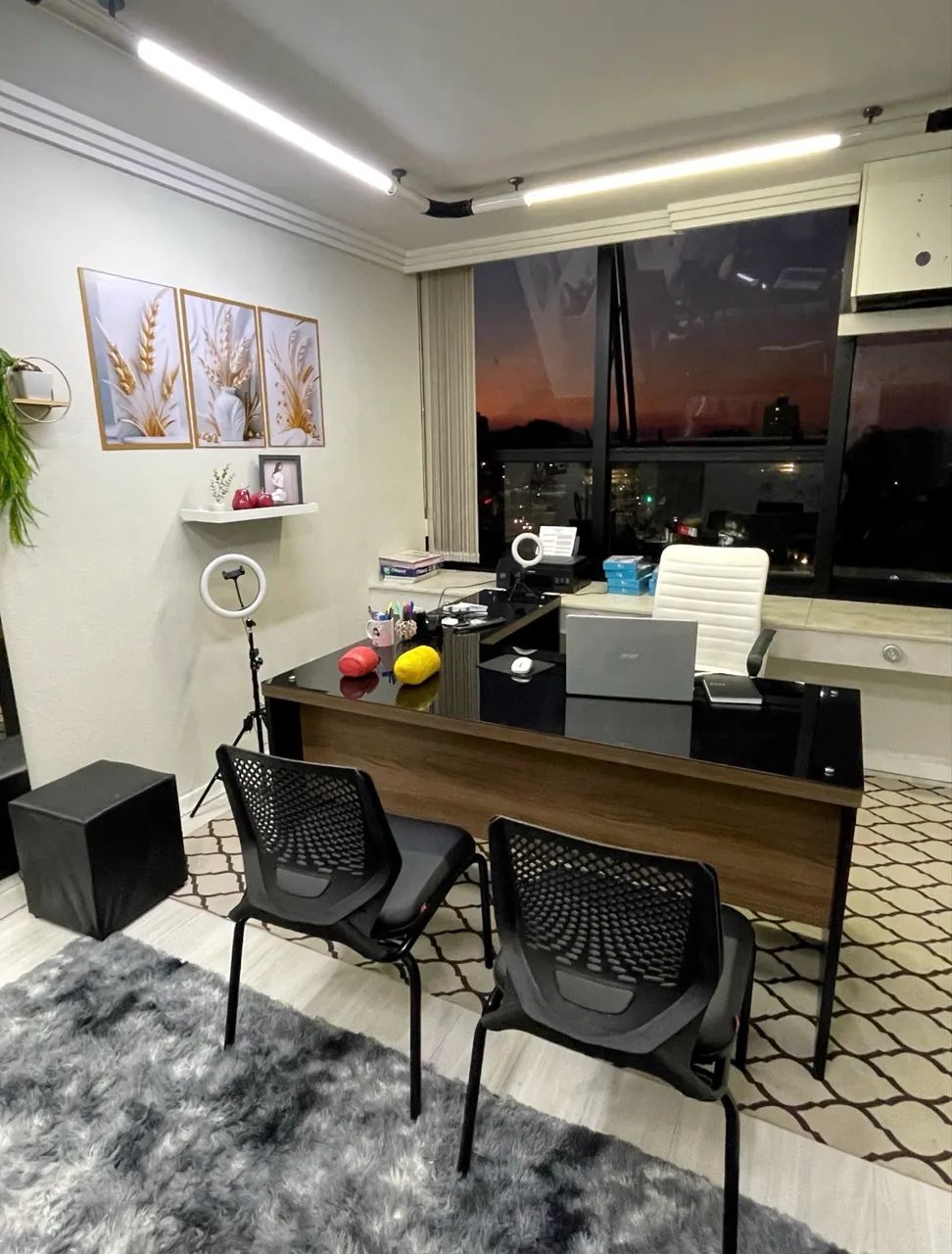 MESA EM LD PLANEJADA COM VIDRO - Foto 2