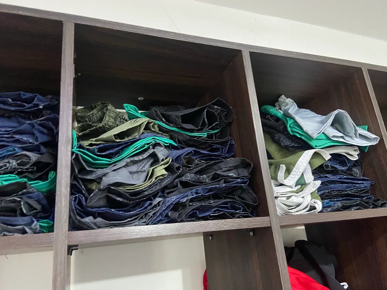 Vendo Lote de + 300 Peças Shorts Infantil Tamanho 1 e 2 