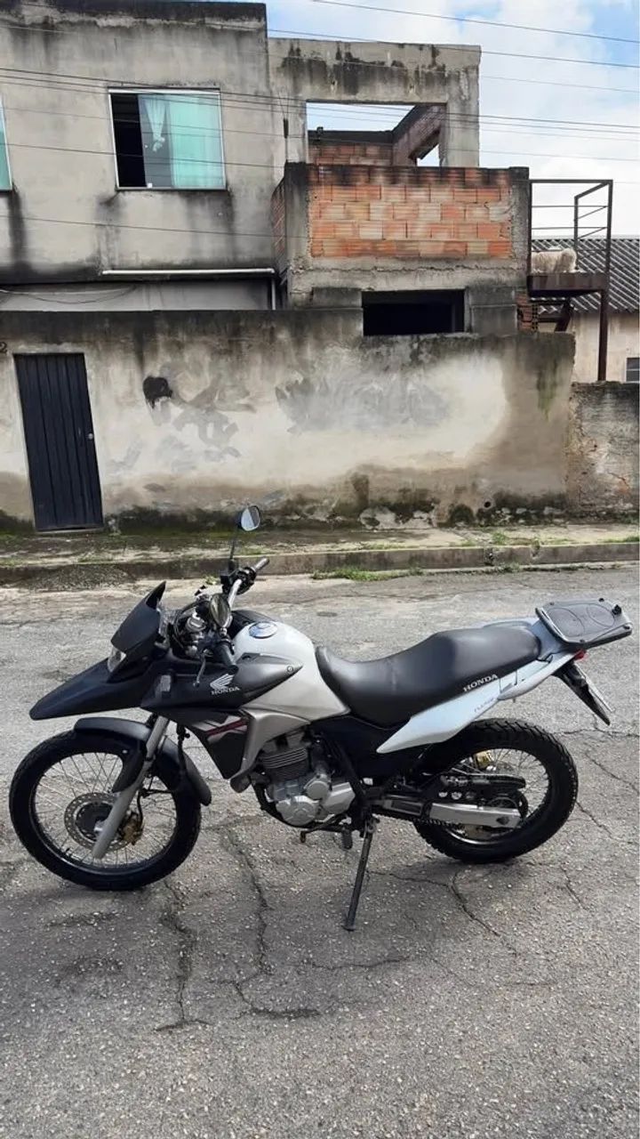 HONDA XRE 300  - Foto 5