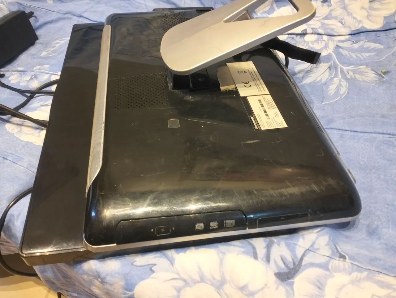 ALL in one Lenovo/6 ram/22 polegadas/windows 10 - Foto 5