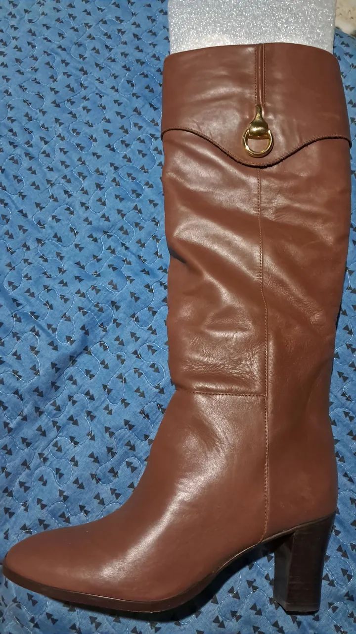 Bota cano longo Arezzo - Foto 2