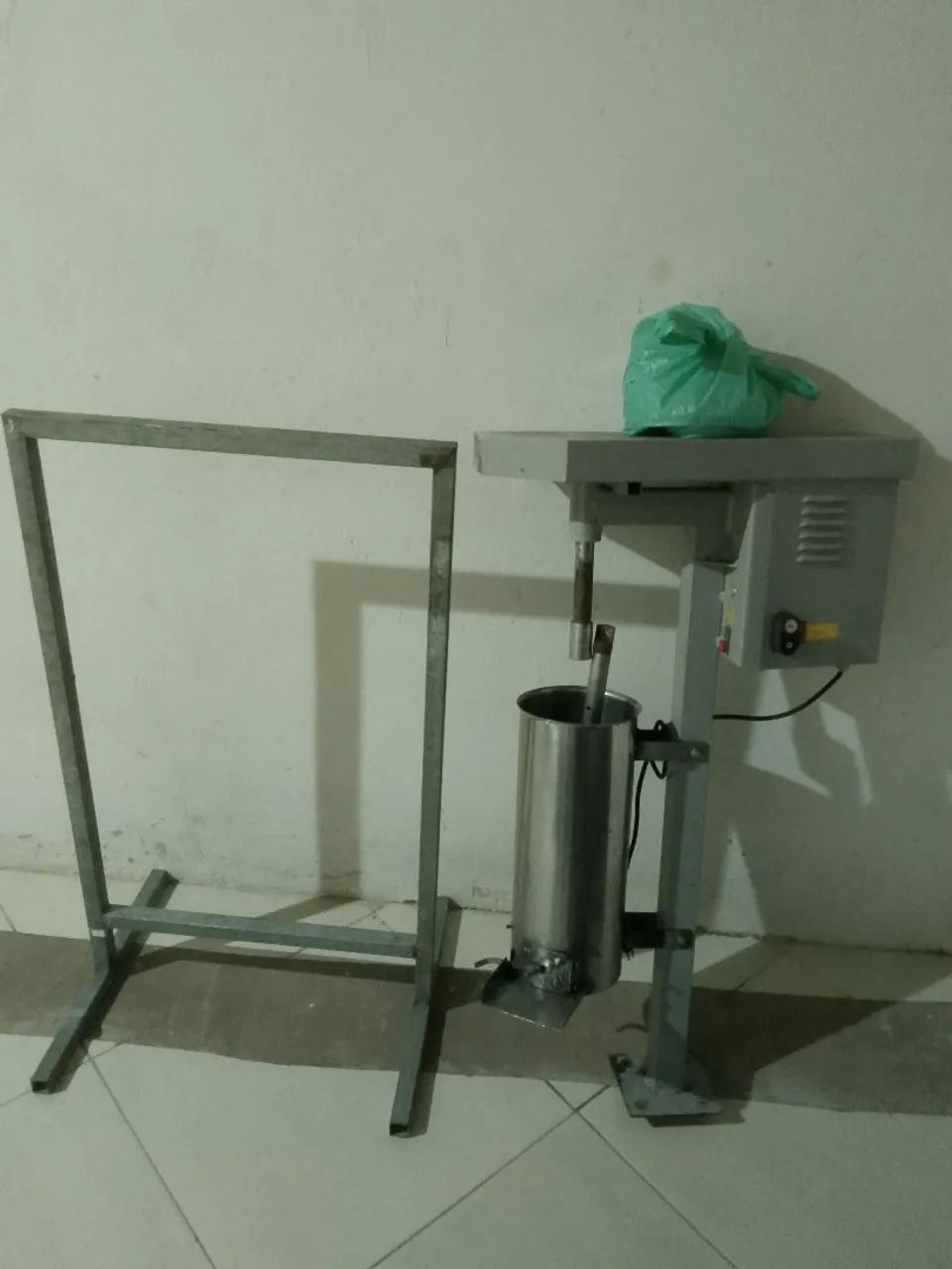 Vendo máquina de juçara completa 