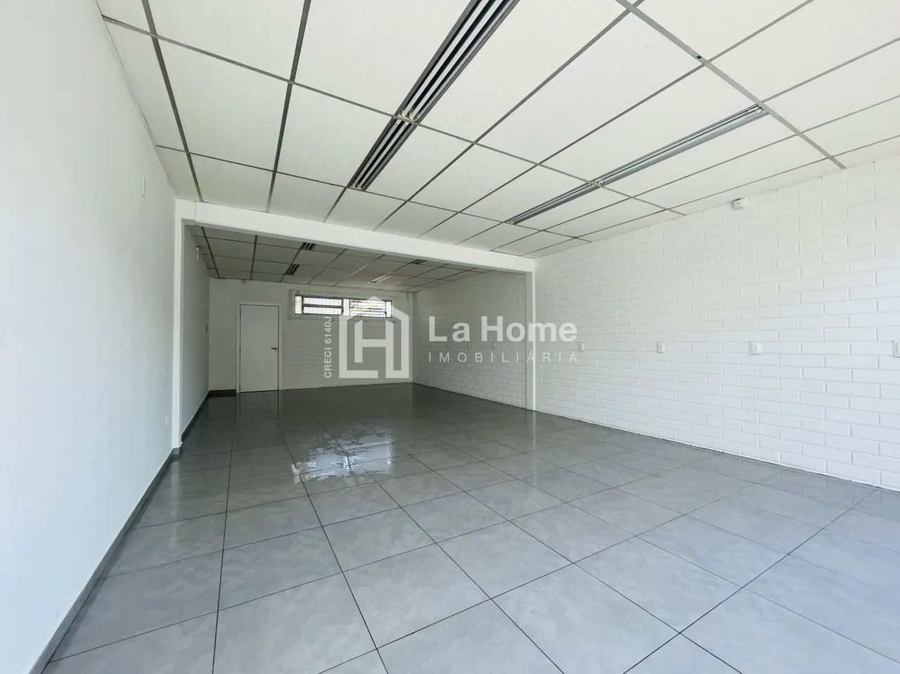 Seu empreendimento merece uma sala nova e ampla - Foto 2