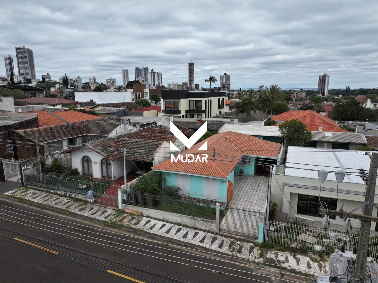 Casa com 3 quartos e Edícula  Jardim América - Foto 3