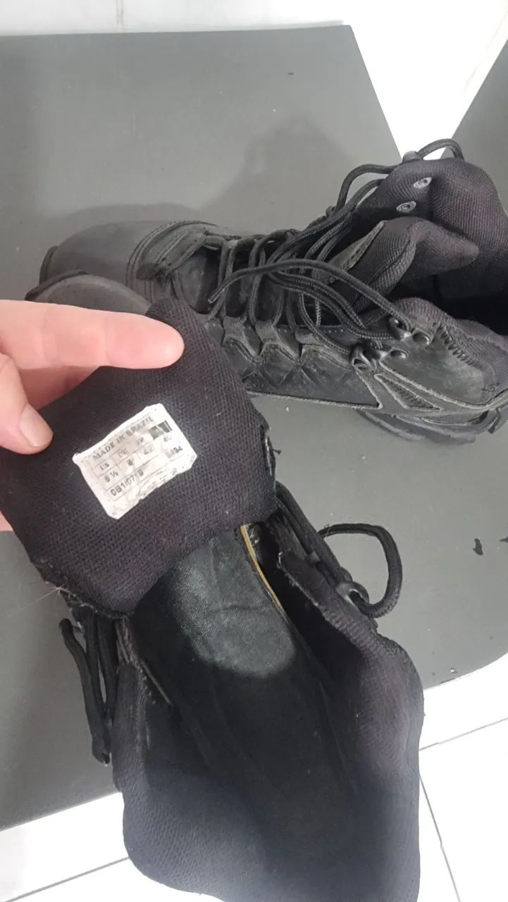 Bota 40 inteira 