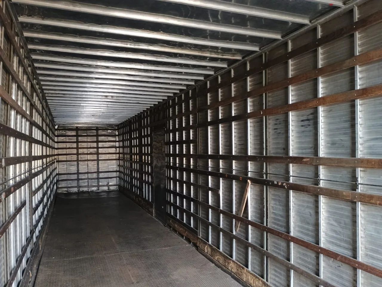 Carreta Bau kit 2007 - Foto 7