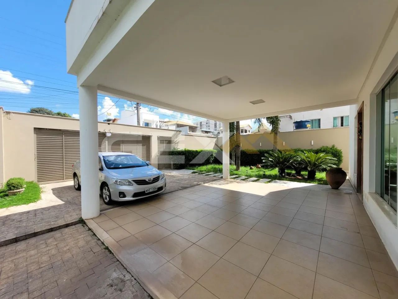 Casa no bairro Belvedere com Espaço Gourmet e Lote de 945m² - Foto 3