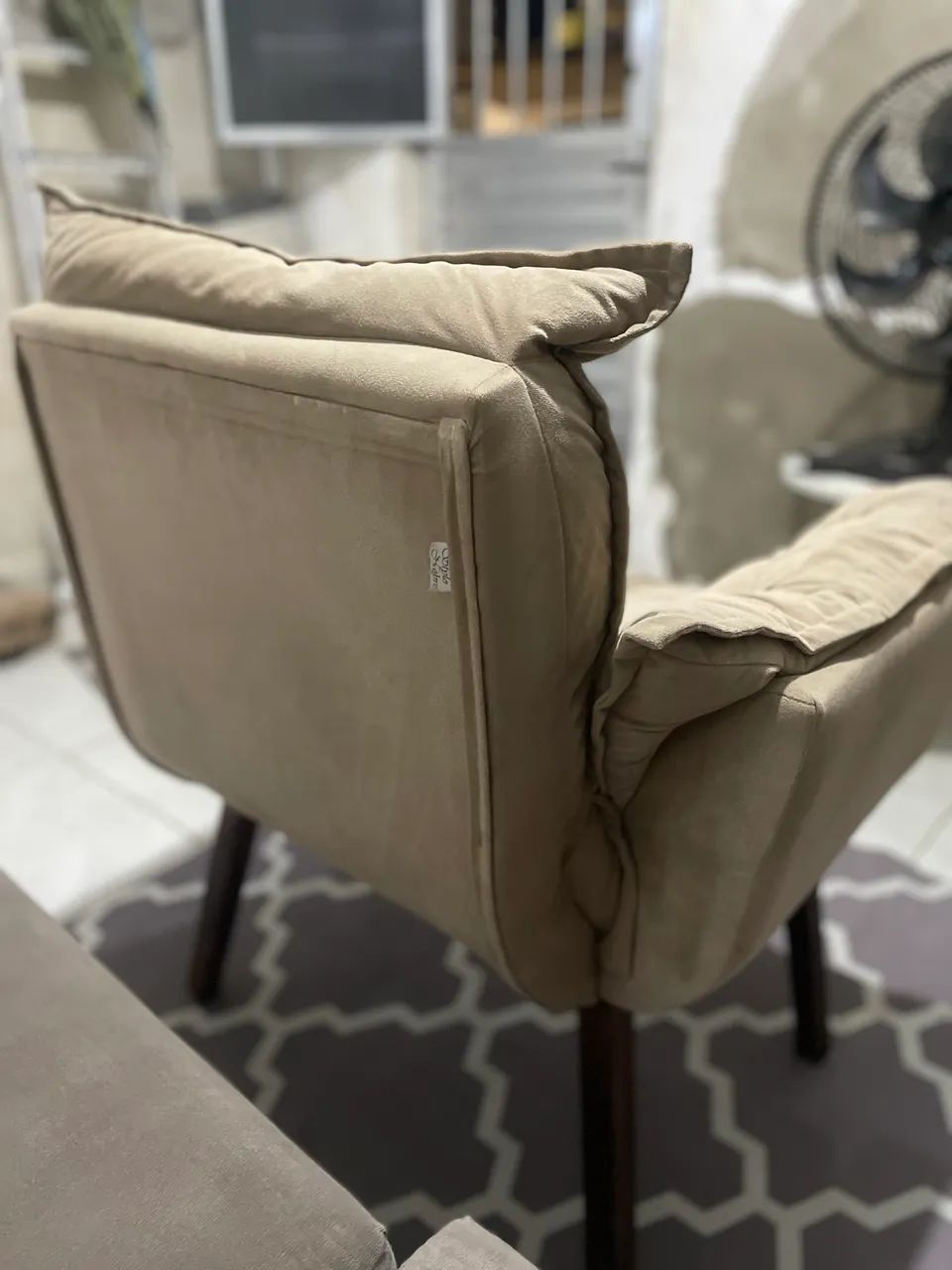 Poltrona65082467772546124