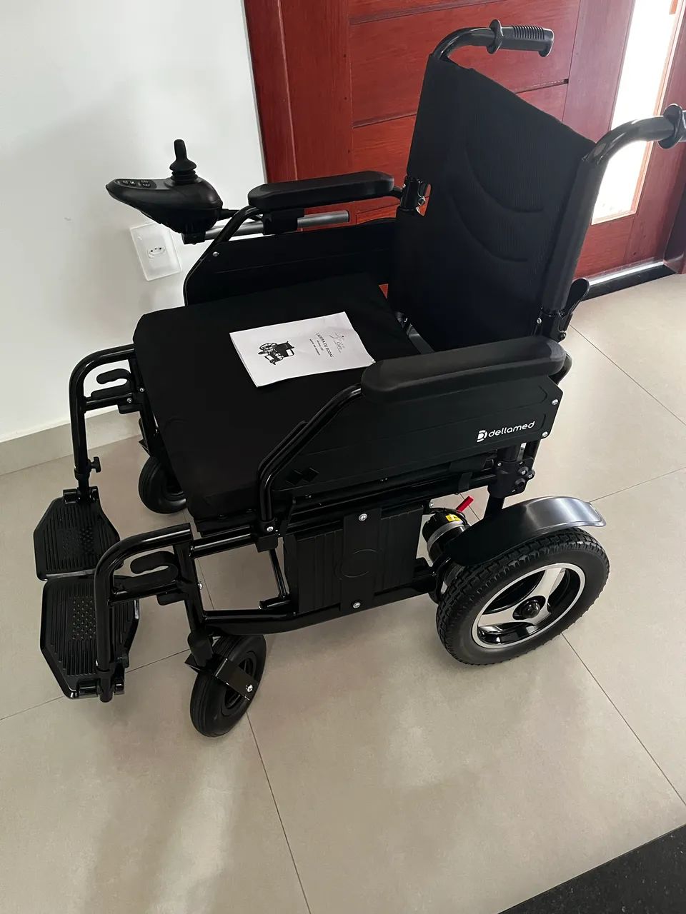 Cadeira de Rodas motorizada  - Foto 2